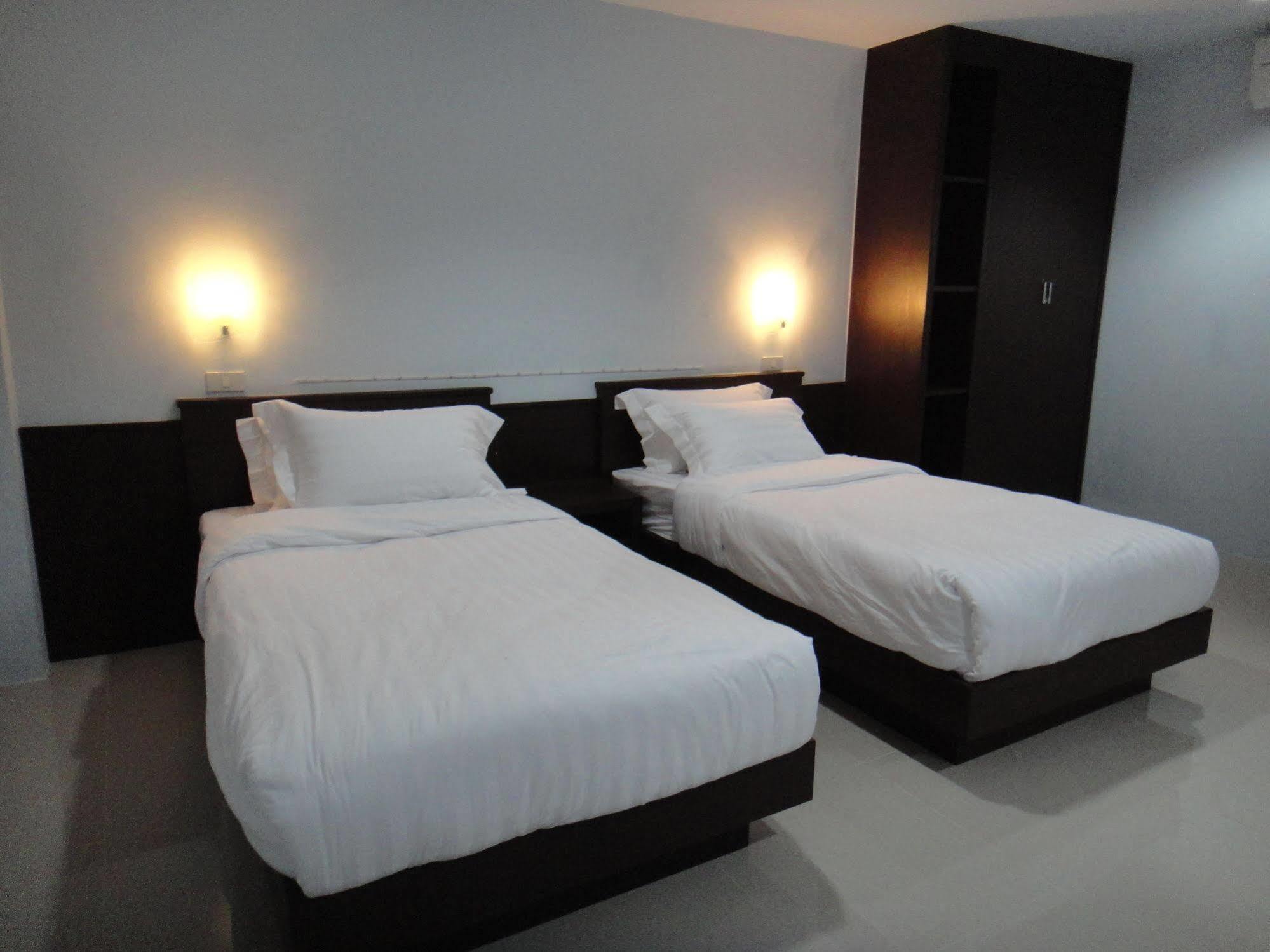 Prajak Inn Udon Thani Luaran gambar
